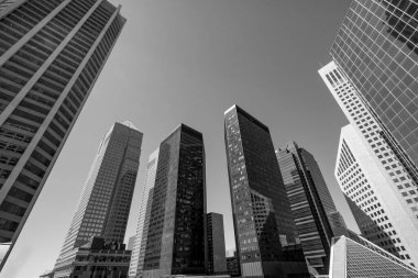 Calgary 'nin şehir merkezindeki gökdelenler manzaralı. - Kanada