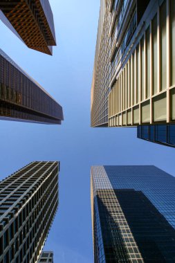 Calgary 'nin şehir merkezindeki gökdelenler manzaralı. - Kanada