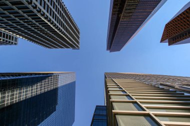 Calgary 'nin şehir merkezindeki gökdelenler manzaralı. - Kanada
