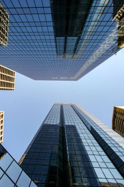 Calgary 'nin şehir merkezindeki gökdelenler manzaralı. - Kanada