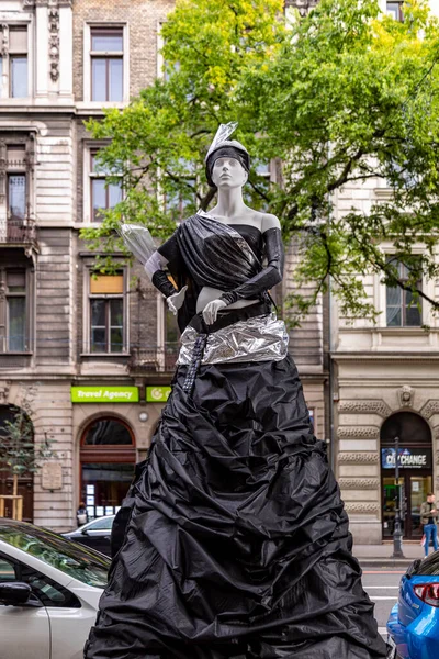 Budapest Hungary Feb 2020 Future Fashion Designers Dress Mannequins Street — Stock Photo, Image