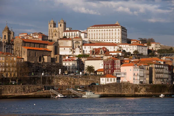 Horisont av Porto i Portugal — Stockfoto