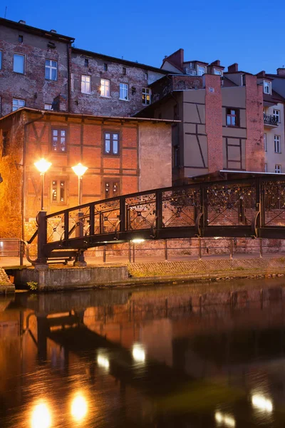 Ville de Bydgoszcz la nuit en Pologne — Photo