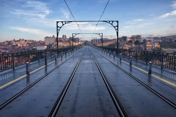 Dom Luiz Porto oteli köprü — Stok fotoğraf