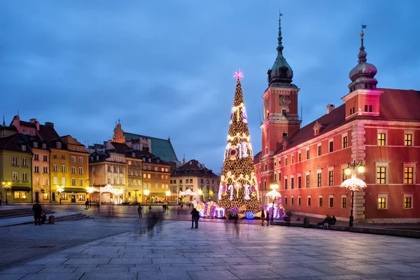 Navidad en el casco antiguo de Varsovia en Polonia —  Fotos de Stock