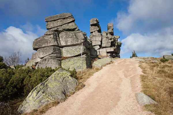 Tre smågrisar stenar i Karkonosze-bergen — Stockfoto