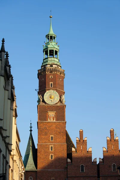 Uhrturm des Rathauses in Breslau — Stockfoto