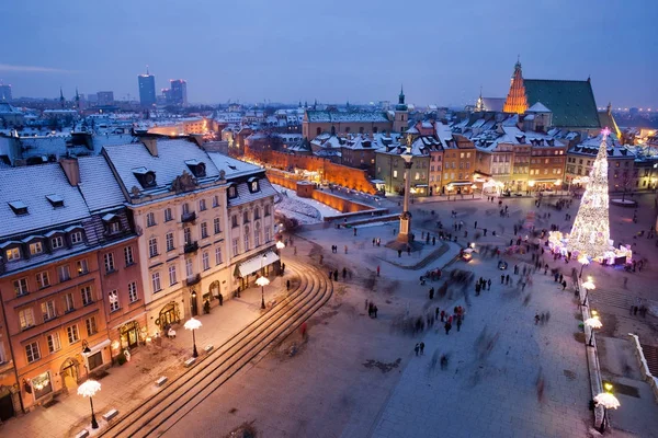 Staden Warszawa by Night i Polen — Stockfoto