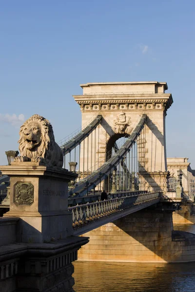 Szechenyi Lanchid Chain Bridge em Budapeste — Fotografia de Stock