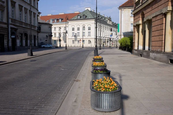 Miodowa straat in de stad van Warschau — Stockfoto