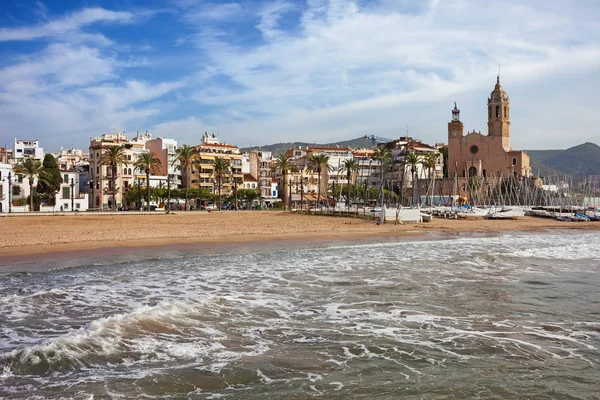 Ville côtière de Sitges en Espagne — Photo