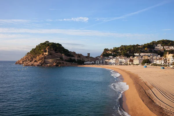 Plaży w mieście Tossa de Mar — Zdjęcie stockowe