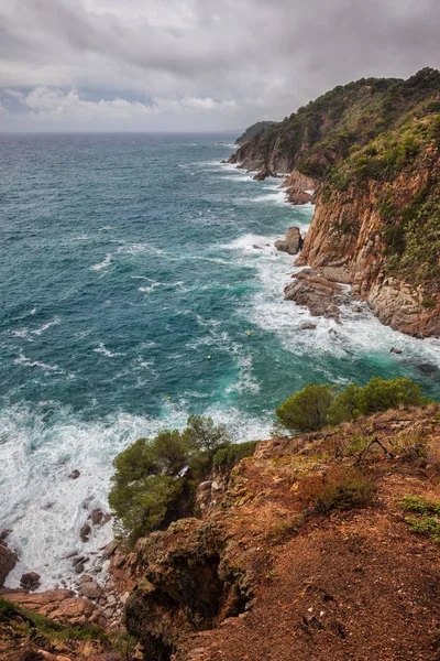 Costa Mediterránea en la Costa Brava en España — Foto de Stock