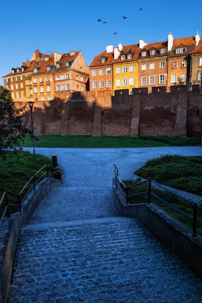 Alley To The Old Town of Warsaw At Sunset — стоковое фото