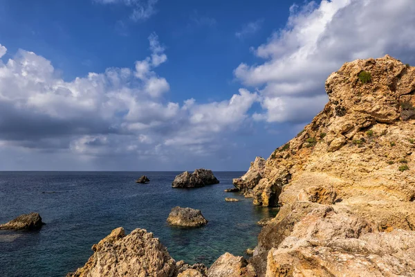 Scenic Côte de la mer de Malte — Photo