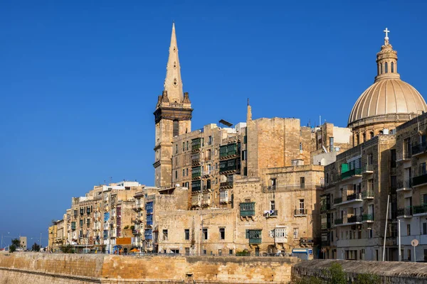 Ciudad vieja de La Valeta en Malta — Foto de Stock