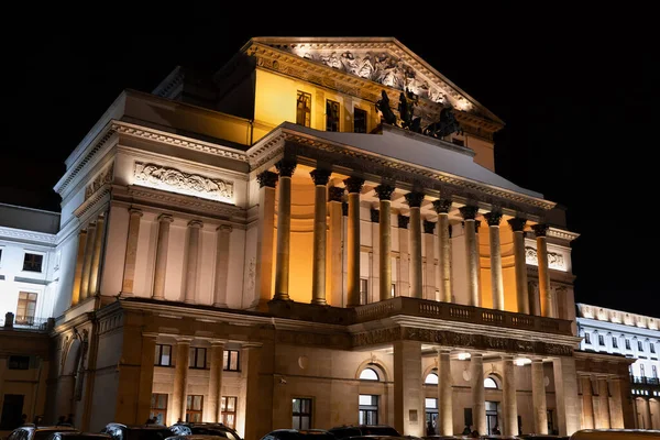 波兰华沙 2019年12月18日 大剧院和国家歌剧院在夜间照明 也是波兰国家芭蕾舞团的所在地 城市的地标 — 图库照片