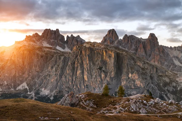 Tofana i dolomit Alperna — Stockfoto
