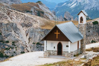 Mountain chapel near Tre Cime di Lavaredo in Dolomites
