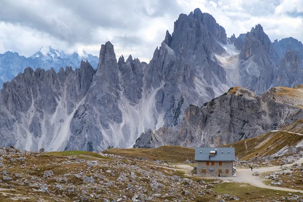 Cadini di Misurina range in Dolomites, Italy — ストック写真