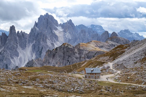 Cadini di Misurina range in Dolomites, Italy — ストック写真