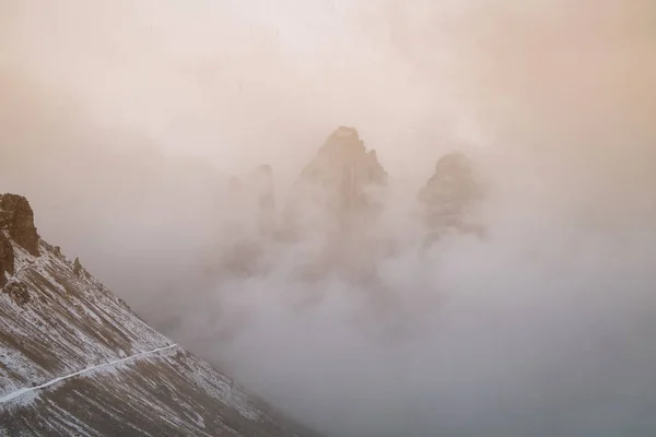 Drei Zinnen Lavaredo, Dolomitas Alpes montanhas — Fotografia de Stock