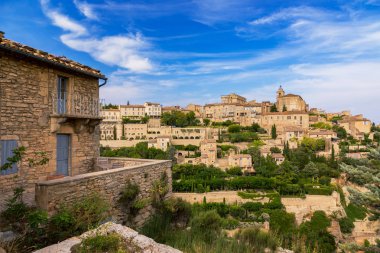 Gordes ortaçağ köyü
