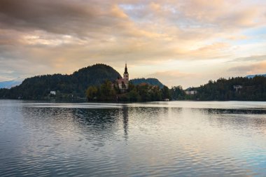 Slovenya Lake Bled ve küçük ada
