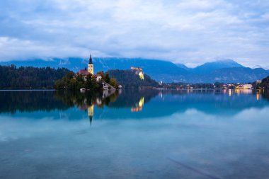 Slovenya Lake Bled ve küçük ada