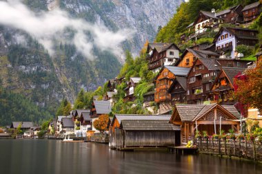 Küçük ünlü Köyü Hallstatt, Avusturya