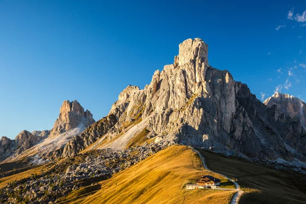 Passo giau - Dolomiterna - Italien — Stockfoto