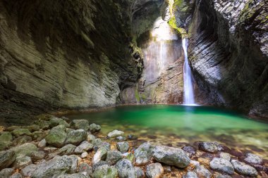 Güzel Kozjak şelale Slovenya