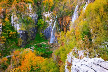 Plitvice Ulusal Parkı 'ndaki Şelaleler