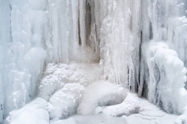 Buz, donmuş şelale cascade dağ Mecsek