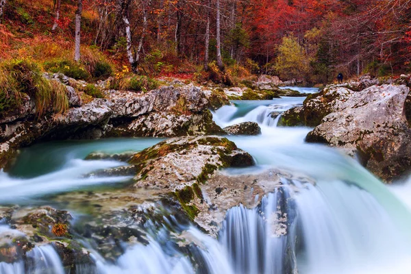 Cañón Mostnica cerca del lago Bohinj en Eslovenia — Foto de Stock