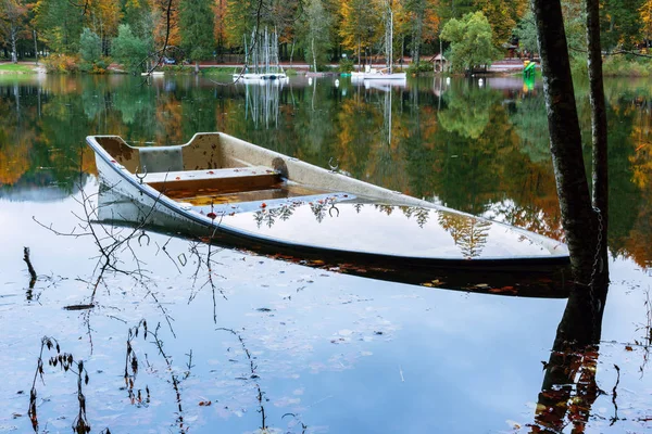 ボーヒン湖で秋の風景の美しい — ストック写真