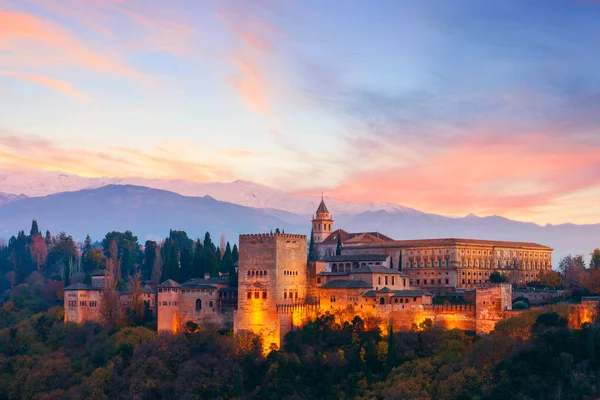 Pałac Alhambra, Granada, Hiszpania — Zdjęcie stockowe