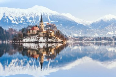 Kış manzara Lake Bled, Slovenya