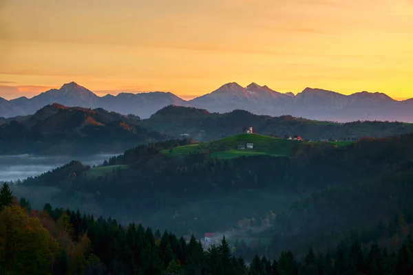 Sveti Tomaz church in Slovenia — Stock Photo, Image