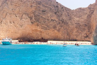 Yunanistan 'ın Zakynthos Adası' ndaki Navagio Plajı