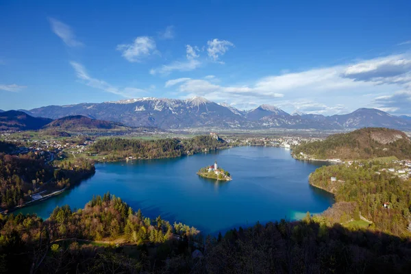 Panoramablick auf den See, Slowenien — Stockfoto