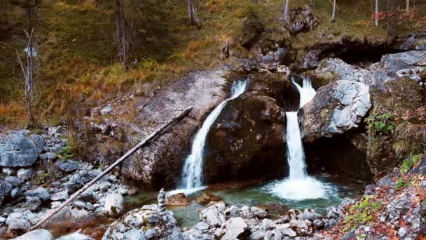 Cascada Kuhfluchtwasserfall Cerca Farchant Garmisch Partenkirchen Baviera Alemania — Vídeo de stock