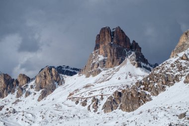 Passo giau - dolomites - İtalya