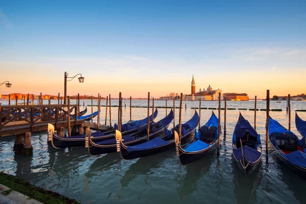 Venice Famous Gondolas Lagoon Sunrise Italy — Stock Photo, Image