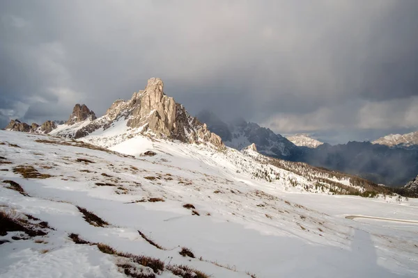 Fantastico Paesaggio Invernale Vicino Passo Giau Dolomiti Italia — Foto Stock