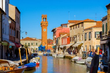 Murano, İtalya - 16 Kasım 2017: Ada murano Sonbahar sezonu Venedik İtalya 