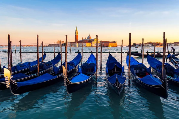 Puesta Sol Venecia Góndolas Plaza San Marcos Iglesia San Giorgio — Foto de Stock