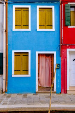 Burano Adası, Venedik, İtalya 'da renkli bir ev.