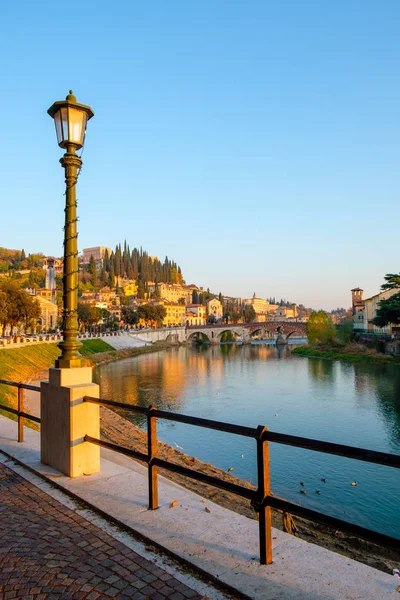 Città Verona Con Fiume Adige Nella Giornata Sole Italia — Foto Stock