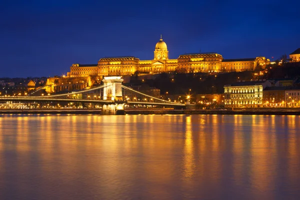 Castelo Budapeste Famosa Ponte Chain Budapeste Pôr Sol Hungria — Fotografia de Stock